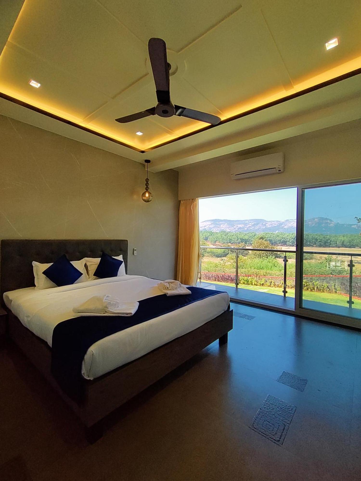 Ananta Villa Lonavla Exterior foto
